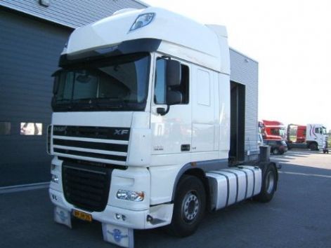 daf-105-xf-460-superspacecab-187370-0.jpg